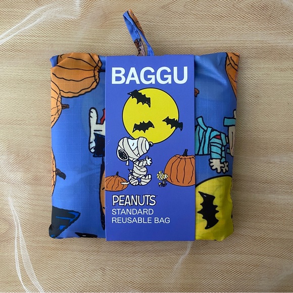 Baggu x Peanuts Standard Reusable Bag - Pumpkin Patch - Picture 3 of 4